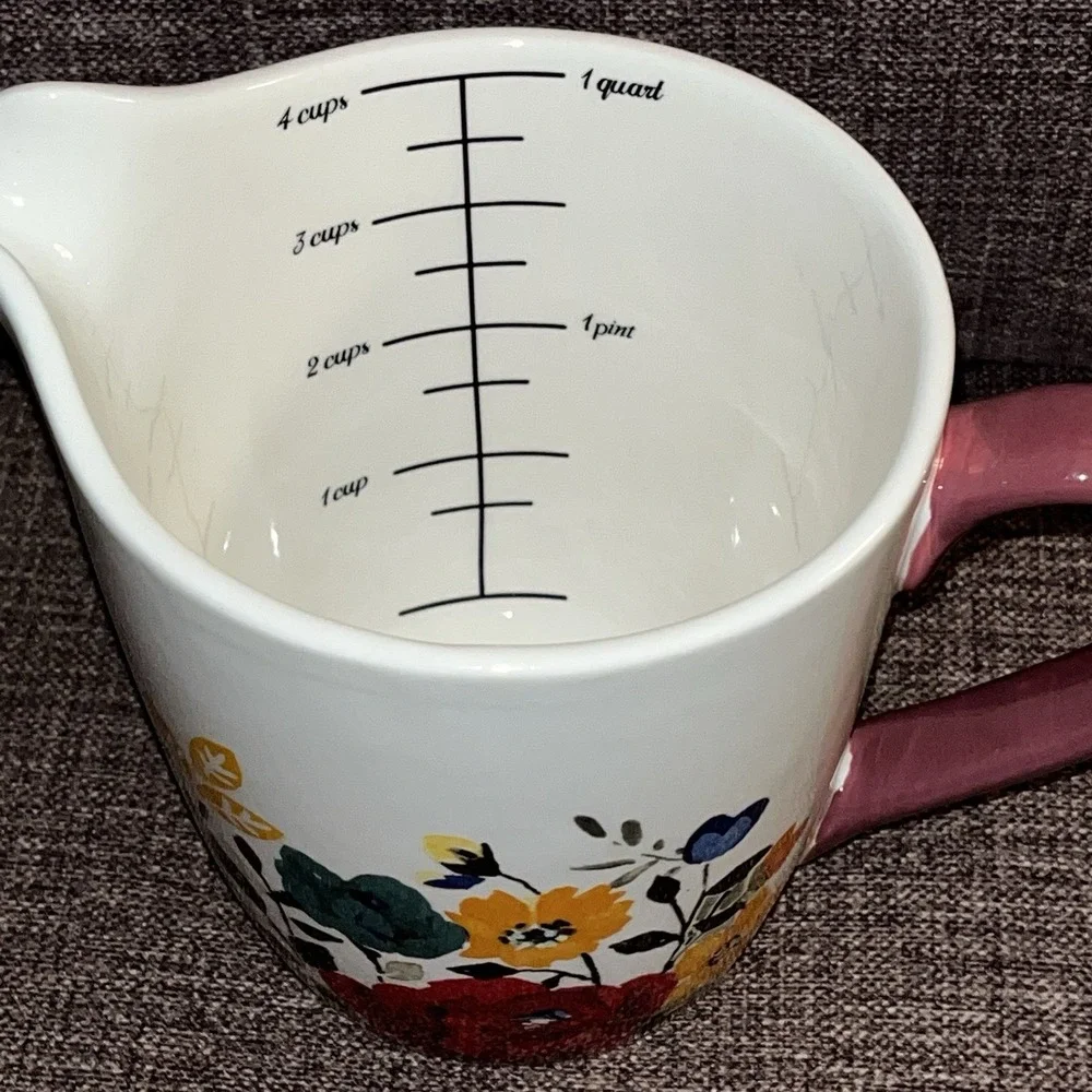 Pioneer Woman Love Beyond Measure 4 Cup Measuring Pitcher Timeless Floral